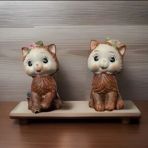 Vintage Salt & Pepper Shakers Ceramic Kitten Cat Anthropomorphic Cottage Whimsy